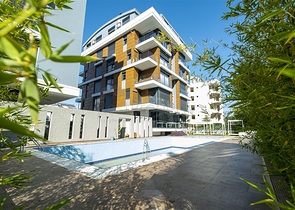 شقة بغرفة نوم واحدة مع أثاث في ليمان كونيالتي