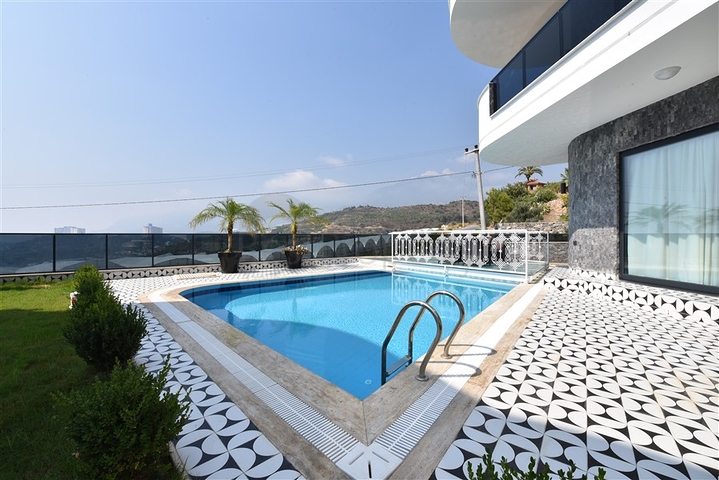 مناسبة للحصول على الجنسية التركية - تصميم عصري حديث -مجمع فلل  فاخرة في منطقة كارجي جاك /الانيا 