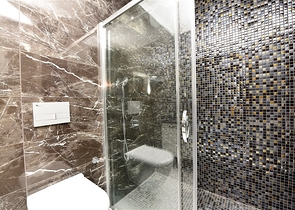 اطلالة بحر - مجمع فاخر - خدمات 5 نجوم - شقة 1+1 - في كارجي جاك / الانيا 