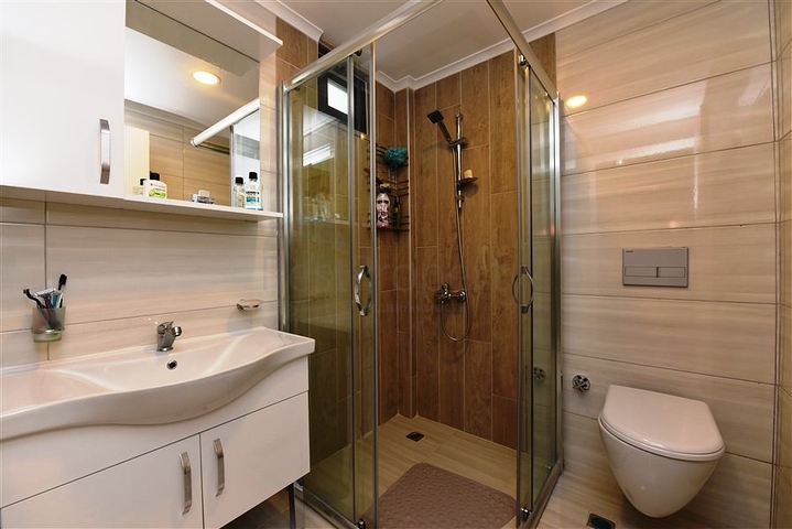 شقة سكنية فاخرة - 2  غرفة وصالة -مفروشة - ضمن مجمع سكني جديد -في مهموتلار / الانيا 