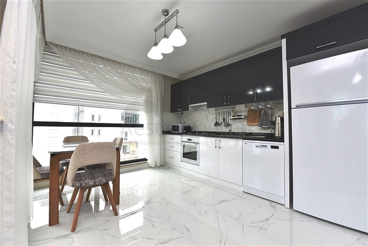 شقة سكنية فاخرة - 2  غرفة وصالة -مفروشة - ضمن مجمع سكني جديد -في مهموتلار / الانيا 