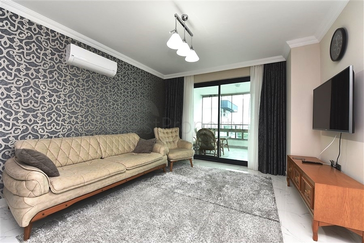 شقة سكنية فاخرة - 2  غرفة وصالة -مفروشة - ضمن مجمع سكني جديد -في مهموتلار / الانيا 