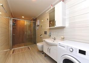 شقة سكنية فاخرة - 2  غرفة وصالة -مفروشة - ضمن مجمع سكني جديد -في مهموتلار / الانيا 