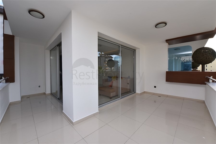 دوبلكس ارضية - تصميم غرفتين وصالة - ضمن مجمع يضم كافة الخدمات في كاستل / الانيا 