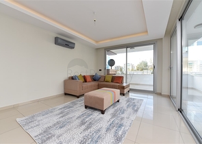 دوبلكس ارضية - تصميم غرفتين وصالة - ضمن مجمع يضم كافة الخدمات في كاستل / الانيا 