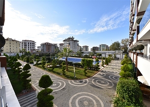 دوبلكس ارضية - تصميم غرفتين وصالة - ضمن مجمع يضم كافة الخدمات في كاستل / الانيا 