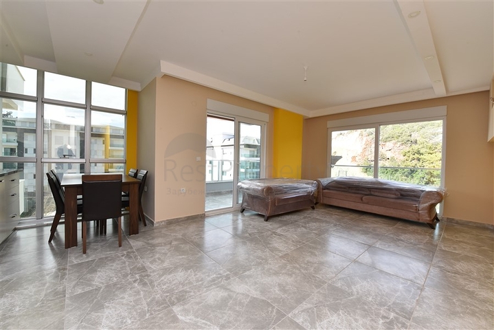 اطلالة مفتوحة على الغابة - شقة 2 غرفة وصالة - ضمن مجمع حديث -في كارجي جاك / الانيا 