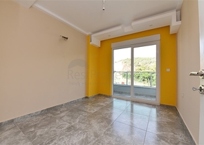 اطلالة مفتوحة على الغابة - شقة 2 غرفة وصالة - ضمن مجمع حديث -في كارجي جاك / الانيا 