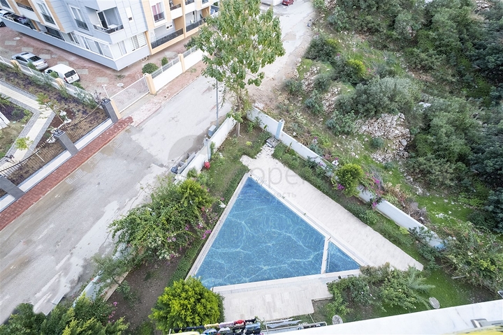 بنتهاوس واسع 3 + 1 في هورما كونيالتي أنطاليا