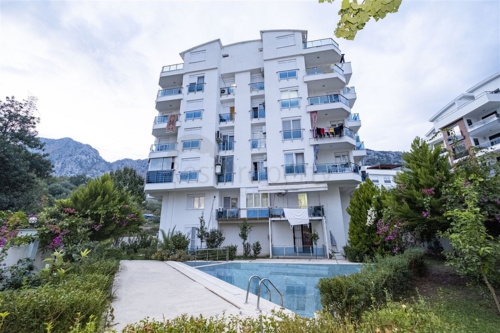 بنتهاوس واسع 3 + 1 في هورما كونيالتي أنطاليا