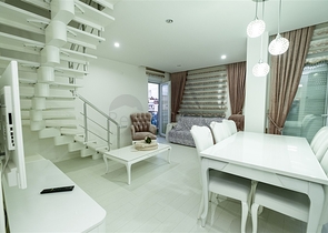 بنتهاوس واسع 3 + 1 في هورما كونيالتي أنطاليا