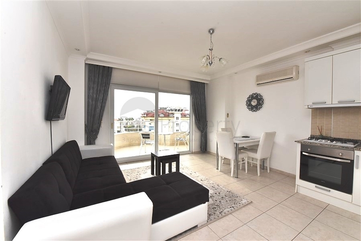 شقة غرفة وصالة -مفروشة - في منطقة جيكجلي / الانيا 