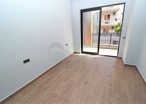 موقع مميز - مجمع جديد -شقة 1+1 في مركز الانيا 