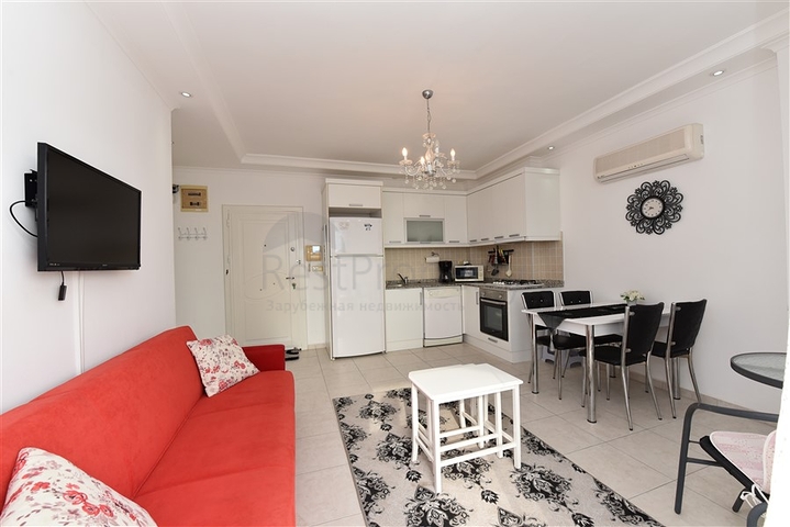 شقة غرفة وصالة ضمن مجمع في منطقة جيكجلي / الانيا 