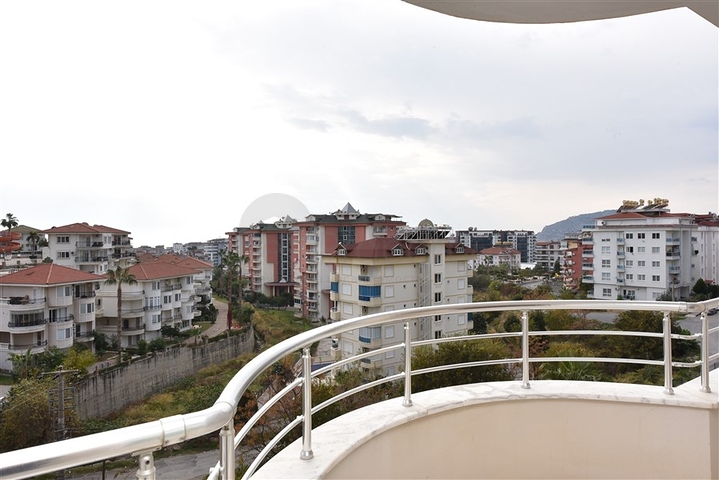 شقة غرفة وصالة ضمن مجمع في منطقة جيكجلي / الانيا 