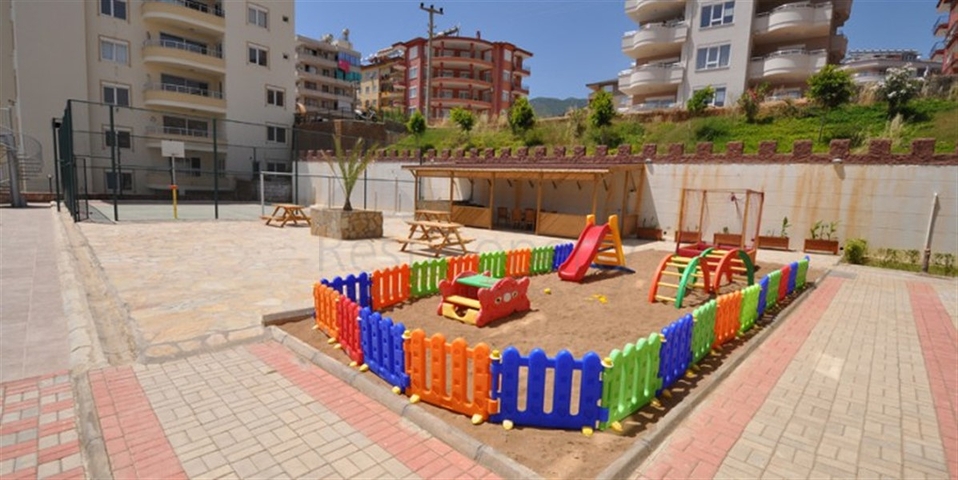 شقة غرفة وصالة ضمن مجمع في منطقة جيكجلي / الانيا 