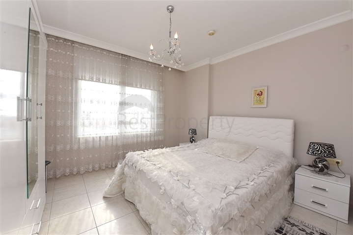 شقة غرفة وصالة ضمن مجمع في منطقة جيكجلي / الانيا 