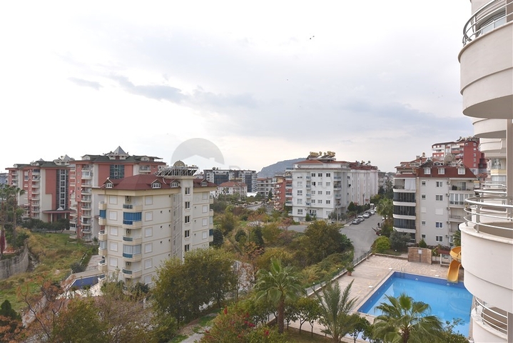 شقة غرفة وصالة ضمن مجمع في منطقة جيكجلي / الانيا 