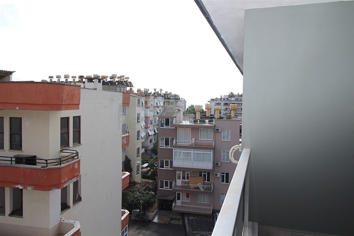 دوبلكس 2 غرفة وصالة -حديثة - في مركز الانيا 