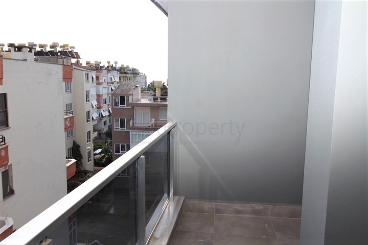 دوبلكس 2 غرفة وصالة -حديثة - في مركز الانيا 