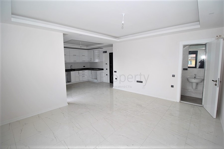 دوبلكس 2 غرفة وصالة -حديثة - في مركز الانيا 