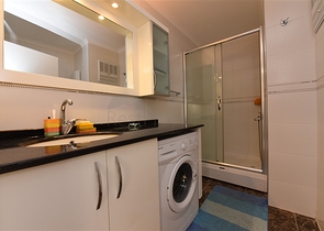 شقة مريحة من غرفتي نوم في منطقة أوبا الأوروبية