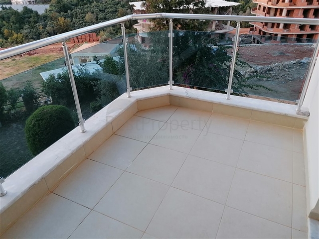 اطلالة بحر وقلعة -شقة غرفتين وصالة في منطقة اوبا / الانيا 