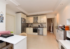 اطلالة بحر وقلعة -شقة غرفتين وصالة في منطقة اوبا / الانيا 