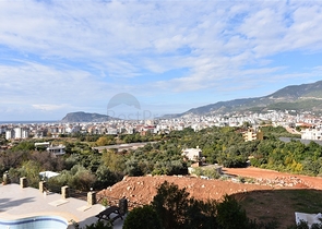 اطلالة بحر وقلعة -شقة غرفتين وصالة في منطقة اوبا / الانيا 