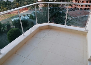 اطلالة بحر وقلعة -شقة غرفتين وصالة في منطقة اوبا / الانيا 