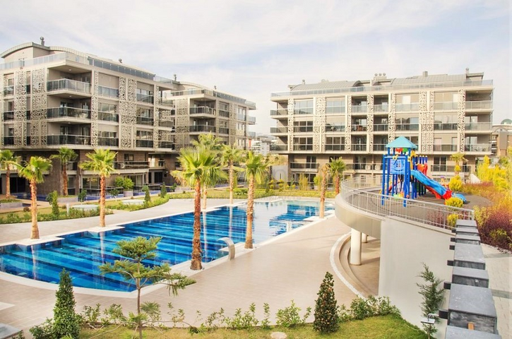 بنتهاوس ايليت 5 + 1 في اونجالي كونيالتي انطاليا