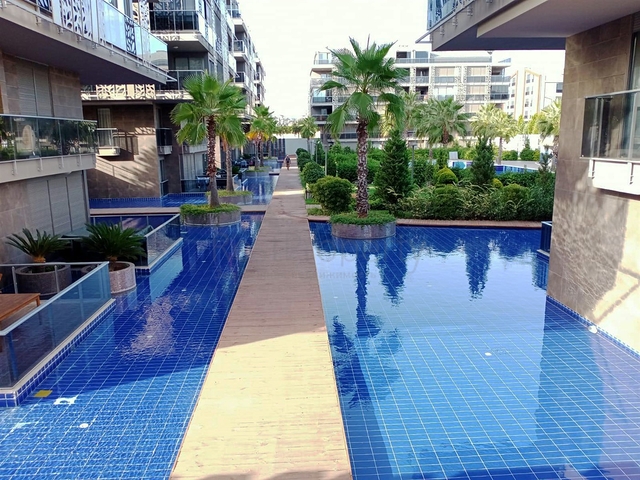 بنتهاوس ايليت 5 + 1 في اونجالي كونيالتي انطاليا