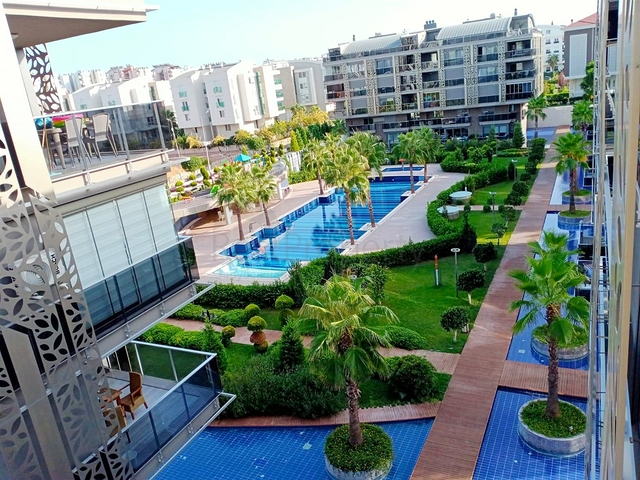 بنتهاوس ايليت 5 + 1 في اونجالي كونيالتي انطاليا