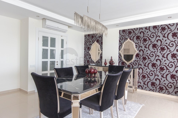 اطلالة بحر - مجمع فاخر - شقة غرفتين وصالة مفروشة - في كارجي جاك / الانيا 