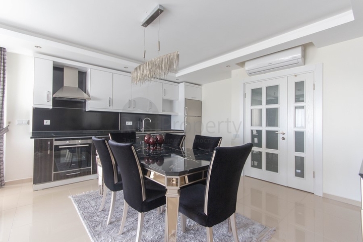 اطلالة بحر - مجمع فاخر - شقة غرفتين وصالة مفروشة - في كارجي جاك / الانيا 