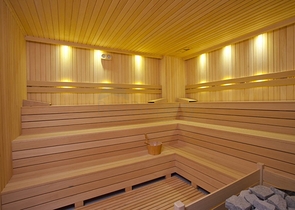 اطلالة بحر - مجمع فاخر - شقة غرفتين وصالة مفروشة - في كارجي جاك / الانيا 