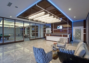 اطلالة بحر - مجمع فاخر - شقة غرفتين وصالة مفروشة - في كارجي جاك / الانيا 