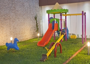 اطلالة بحر - مجمع فاخر - شقة غرفتين وصالة مفروشة - في كارجي جاك / الانيا 