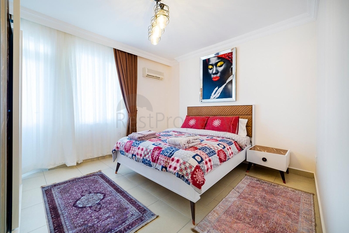 اطلالة مفتوحة -شقة غرفتين وصالة مع الاثاث - ضمن مجمع - في مهموتلار / الانيا 