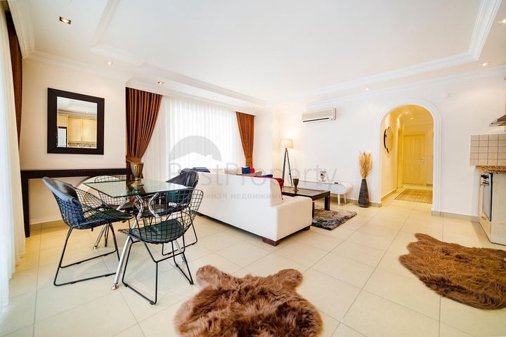 اطلالة مفتوحة -شقة غرفتين وصالة مع الاثاث - ضمن مجمع - في مهموتلار / الانيا 