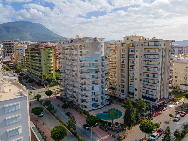 اطلالة مفتوحة -شقة غرفتين وصالة مع الاثاث - ضمن مجمع - في مهموتلار / الانيا 