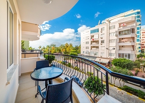 اطلالة مفتوحة -شقة غرفتين وصالة مع الاثاث - ضمن مجمع - في مهموتلار / الانيا 