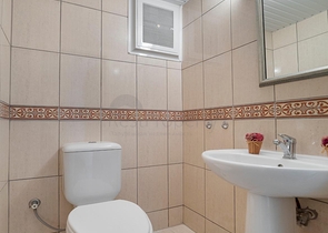 اطلالة مفتوحة -شقة غرفتين وصالة مع الاثاث - ضمن مجمع - في مهموتلار / الانيا 