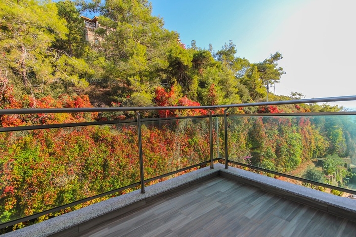 اطلالة بحرية ساحرة - شقة فاخرة ضمن مجمع اول صف على البحر - 2 غرفة وصالة - كارجي جاك / الانيا 