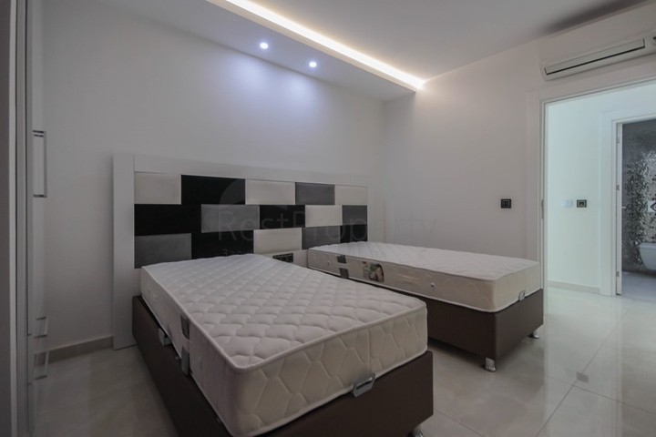 اطلالة بحرية ساحرة - شقة فاخرة ضمن مجمع اول صف على البحر - 2 غرفة وصالة - كارجي جاك / الانيا 