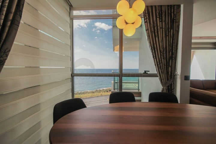 اطلالة بحرية ساحرة - شقة فاخرة ضمن مجمع اول صف على البحر - 2 غرفة وصالة - كارجي جاك / الانيا 