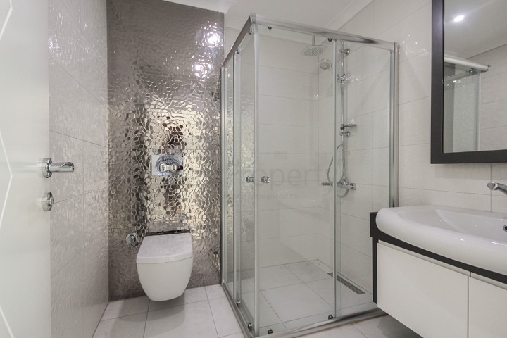 اطلالة بحرية ساحرة - شقة فاخرة ضمن مجمع اول صف على البحر - 2 غرفة وصالة - كارجي جاك / الانيا 