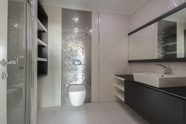 اطلالة بحرية ساحرة - شقة فاخرة ضمن مجمع اول صف على البحر - 2 غرفة وصالة - كارجي جاك / الانيا 