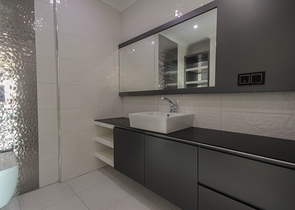 اطلالة بحرية ساحرة - شقة فاخرة ضمن مجمع اول صف على البحر - 2 غرفة وصالة - كارجي جاك / الانيا 