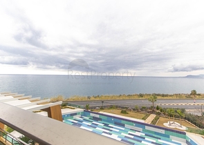 اطلالة بحرية ساحرة - شقة فاخرة ضمن مجمع اول صف على البحر - 2 غرفة وصالة - كارجي جاك / الانيا 